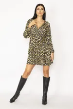 ROBE JAUNE À COL CACHÉ ET MOTIF FLORAL POUR FEMME