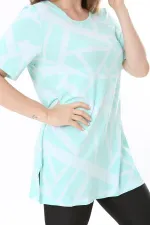 Kadın Büyük Beden Yeşil Bisiklet Yakalı Kısa Kollu Çizgili Tunik 65N37851