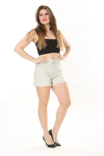 Kadın Büyük Beden Taş Yıkama Efektli Yan Yırtmaçlı Kot Şort 65N37917