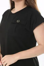 Kadın Büyük Beden Siyah Rahat Kesim Göğüs Cepli Kısa Kollu Bluz 65N37856
