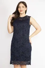 Kadın Bej Büyük Beden Arka Gizli Fermuarlı Astarlı Dantel Elbise