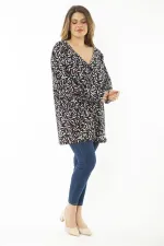 Kadın Büyük Beden Mor Yaka Pileli Kapri Kollu Bluz 65N37148