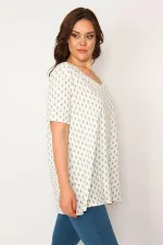 Kadın Kemik Pamuklu Kumaş V Yakalı Desenli Bluz 65N33540