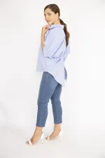 Kadın Büyük Beden Mavi Arkası Yırtmaç Ve Bağcık Detaylı Ön Düğmeli Gömlek 65N36794