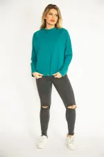 Kadın Yeşil Büyük Beden Reglan Kol Etek Ucu Kuşgözü Bağcıklı Sweatshirt 65N35790