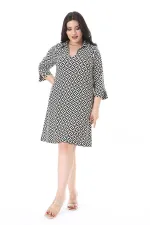 Kadın Büyük Beden Siyah V Yakalı Yan Cepli Likralı Viskon Elbise 65N38205