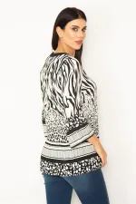 KADIN SİYAH ÖN PAT DÜĞMELİ DESENLİ TUNİK