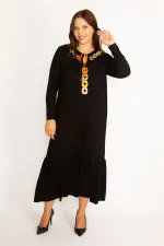 Kadın Siyah Nakış Detaylı Uzun Kollu Katlı Elbise 65N34608