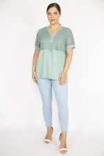 Kadın Yeşil Büyük Beden Dantel Detaylı V Yakalı Tunik