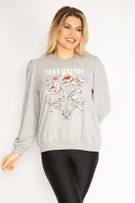 Women's Plus Size Gray 3 Thread Thick Front Printed Shoulder Gathered Ribbed Sweatshirt 65N37105