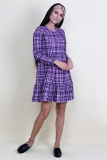 ROBE À CARREAUX AVEC TAILLE ÉLASTIQUE ET OURLET À PLANCHER