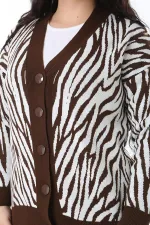 Kadın Büyük Beden Kahve Ön Düğmeli Triko Hırka 65N38566