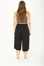Kadın Büyük Beden Siyah Geniş Paçalı Beli Lastikli Yan Cepli Viskon Kapri 65N36810