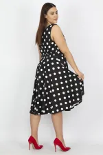 Kadın Siyah Puan Desenli Anvelop Arka Bel Lastik Detaylı Elbise 65N19620