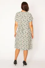 Kadın Gri Ön Yarım Pat Düğmeli Beli Kuşaklı Dokuma Viskon Kumaş Elbise 65N34325