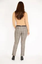 Kadın Bordo Ekose Desenli Gizli Kemer Ön Fermuarlı Yan Cepli Suni Deri Kuşak Detaylı Klasik Pantolon