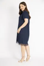 Kadın Lacivert Büyük Beden Yaka Ve Etek Ucu Tül Detaylı Yakası Lastikli Elbise
