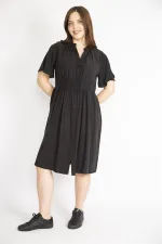 Kadın Siyah Büyük Beden Ön Düğmeli Bel Kısmı Lastik Detaylı Elbise