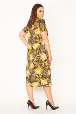 KADIN RENKLİ ÇİÇEK DESENLİ KISA KOL VİSKON ELBİSE