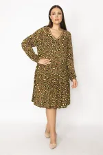 Kadın Desenli Yaka Ribanalı Eteği Katlı Elbise 65N29518