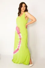 Kadın Yeşil Batik Baskılı Maksi Boy Elbise 65N33967