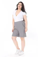 Kadın Büyük Beden Gri Bürümcük Kumaş Beli Lastikli Yan Cepli Şort 65N37979