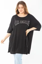 Kadın Büyük Beden Siyah Sim Detaylı Yan Yırtmaçlı Bluz 65N37452