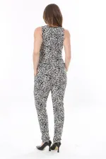 Kadın Büyük Beden Siyah Anvelop Yakalı Desenli Tulum 65N37775