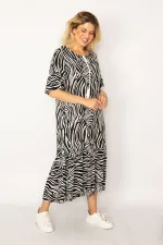 Kadın Siyah Dokuma Viskon Kumaş Etek Ucu Katlı Kolları Volanlı Uzun Elbise 65N34262