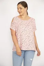 Kadın Pembe Büyük Beden Dokuma Viskon Kumaş Omuz Dekolteli Çiçek Desenli Bluz