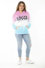 Kadın Büyük Beden Renkli İki İplik Sim Ve Ön Baskı Detaylı Kapşonlu Sweatshirt 65N37162