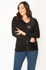 Kadın Siyah Yarısı Pul Payet Detaylı V Yaka Bluz 65N30422