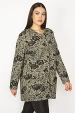 VESTE LONGUE NON DOUBLÉE NOIRE POUR FEMME AVEC POCHE À BOUTON-PRESSION SUR LE DEVANT