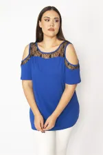 Kadın Saks Omuz Dekolteli Dantelli Bluz 65N29290
