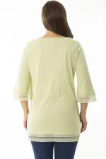 Kadın Büyük Beden Yeşil Kol Ağzı Ve Etek Ucu Dantel Detaylı Nervül Dikişli Tunik 65N36876