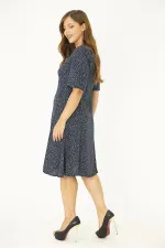 Kadın Büyük Beden Lacivert Dokuma Viskon Kumaş Ön Düğmeli Cepli Elbise 65N36785