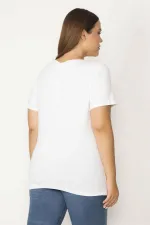 Kadın Büyük Beden Kemik Pamuklu Kumaş Ön Baskılı Kısa Kollu Bluz 65N36781