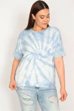 Kadın Mavi Batik Desenli Kol Ağzı Dantel Detaylı Bluz 65N33289