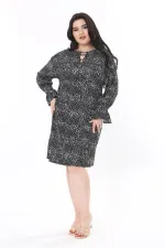 Kadın Siyah Yaka Detaylı Kol Ağzı Lastikli Uzun Kollu Elbise 65N37943