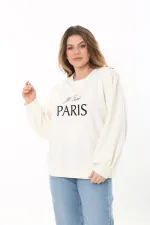 Kadın Büyük Beden Kemik Omuz Büzgülü Nakış Ve Süs Düğme Detaylı Sweatshirt 65N37526