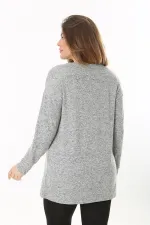 Kadın Büyük Beden Gri Önü Taş Detaylı Yün Viskon Bluz 65N37501