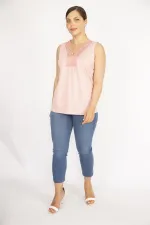 Kadın Kemik Büyük Beden Pamuklu Kumaş Yakası Dantel Detaylı Bluz