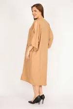 Kadın Camel Büyük Beden Omuz Dekolteli Ön Düğmeli Elbise
