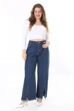 Kadın Büyük Beden Lacivert Yıkama Efektli Kup Ve Yırtmaç Detaylı Kot Pantolon 65N38077