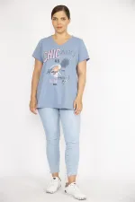 Kadın Büyük Beden Bebe Mavisi V Yakalı Sim Ve Baskı Detaylı Kısa Kollu Bluz