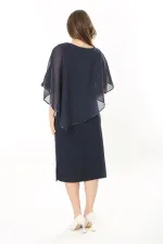 Kadın Büyük Beden Lacivert Şifon Pelerinli Elbise 65N37910