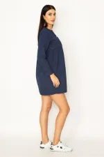 ROBE BLEU MARINE POUR FEMME AVEC POCHES ET PLIS À LA TAILLE