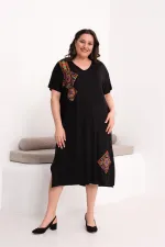 Kadın Büyük Beden Siyah, Nakış Rahat Kesim Elbise 65N39442