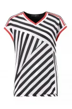 Kadın Kemik Önü Desenli Krep Kumaş Çizgi Kombinli V Yakali Bluz 65N22132