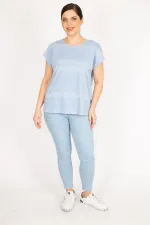 Kadın Bebe Mavisi Büyük Beden Pamuklu Kumaş Düşük Kol Desenli Bluz